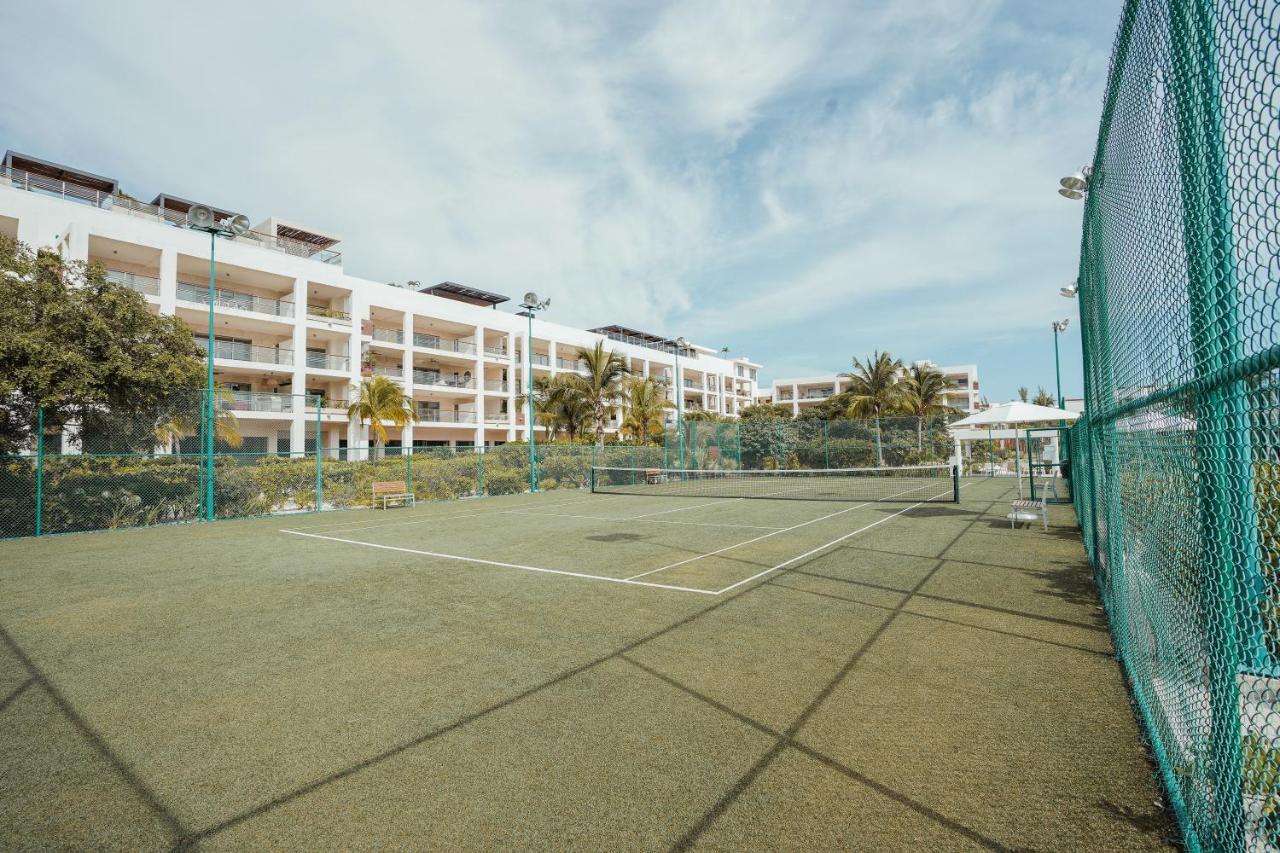 La Amada Condo With Marina View Cancun Exterior photo